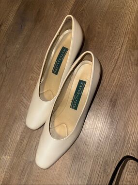 Naturalizer Women's Cream Ivory Pump Heels